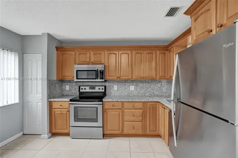 2641 W Gately Drive W West Palm Beach FL 33415