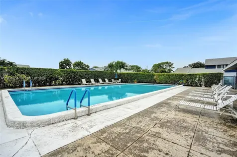 2641 W Gately Drive W West Palm Beach FL 33415