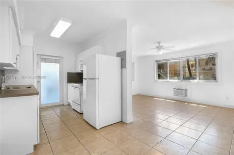 315 69th Street Miami Beach FL 33141