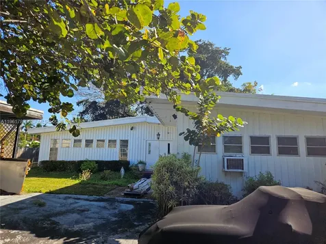 4610 SW 55th Avenue Davie FL 33314