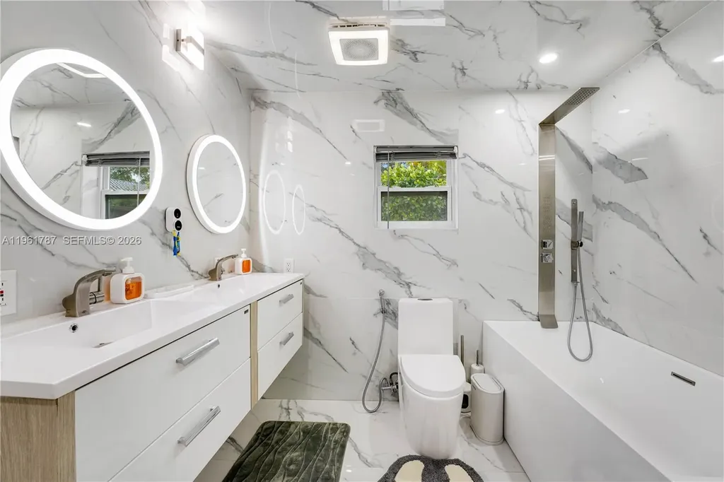 2631 NW 84th Avenue Coral Springs FL 33065