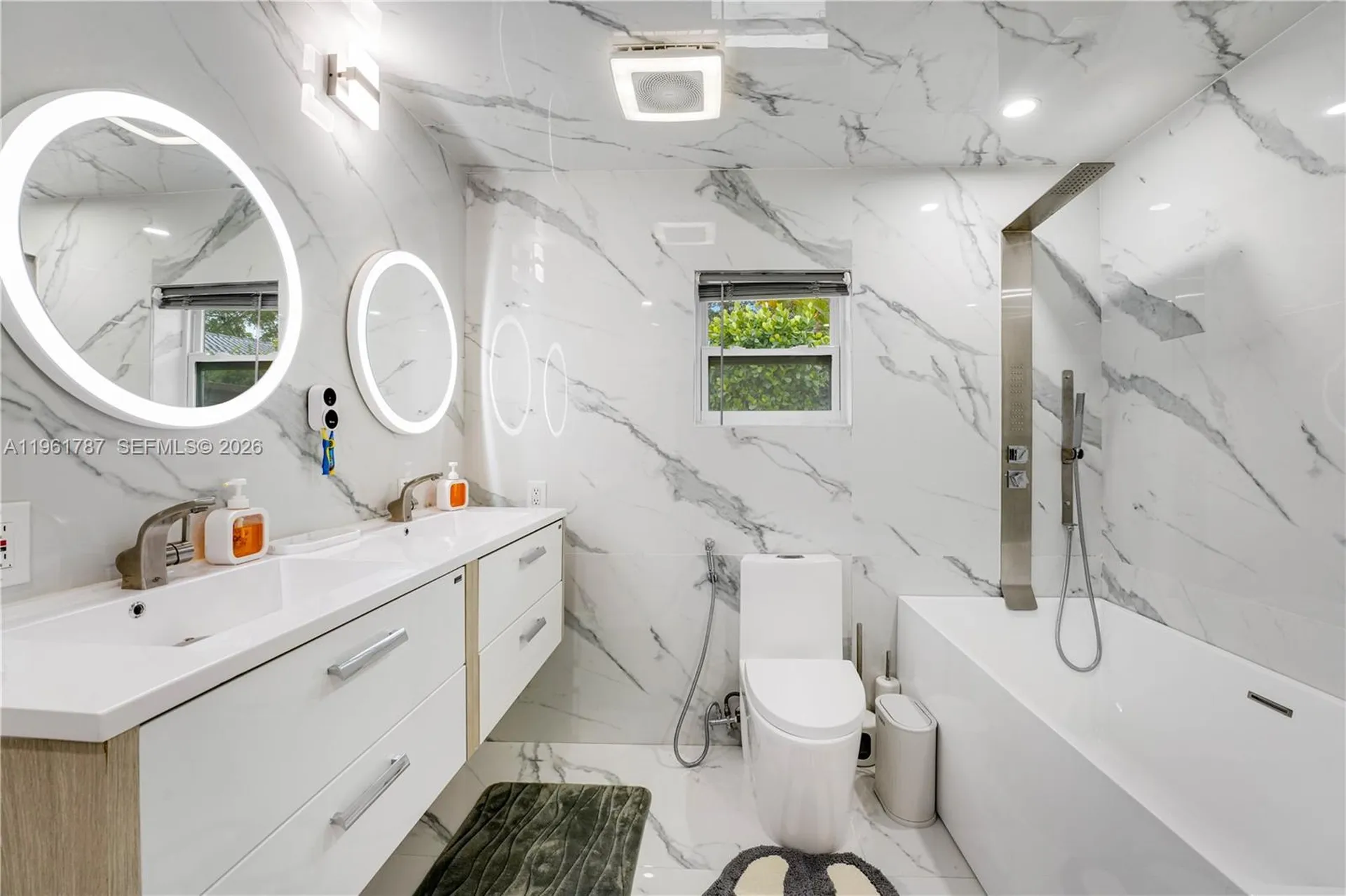 2631 NW 84th Avenue Coral Springs FL 33065