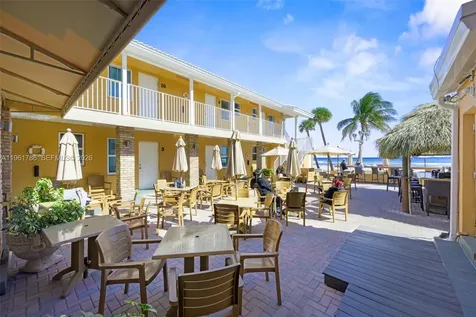 2300-2325 N Surf Road Hollywood FL 33019