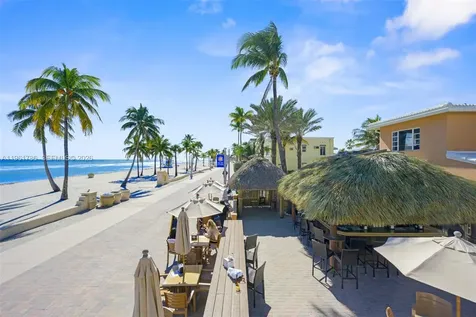 2300-2325 N Surf Road Hollywood FL 33019