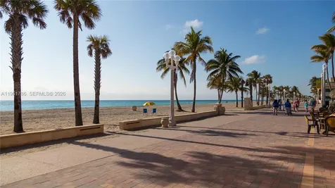 2300-2325 N Surf Road Hollywood FL 33019