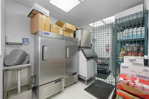 2300-2325 N Surf Road Hollywood FL 33019