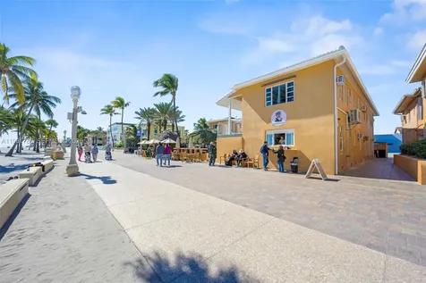 2300-2325 N Surf Road Hollywood FL 33019