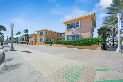 2300-2325 N Surf Road Hollywood FL 33019