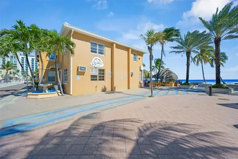 2300-2325 N Surf Road Hollywood FL 33019