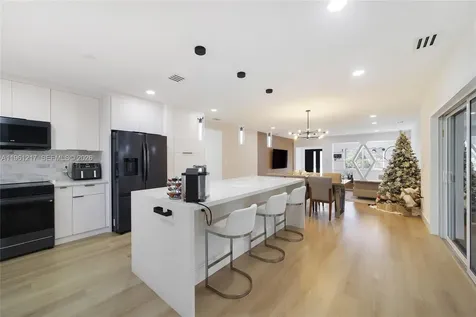 45 NE 124th Terrace North Miami FL 33161