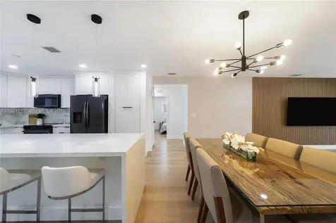45 NE 124th Terrace North Miami FL 33161