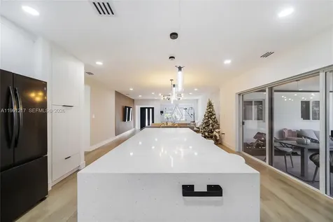 45 NE 124th Terrace North Miami FL 33161