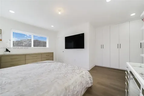 45 NE 124th Terrace North Miami FL 33161