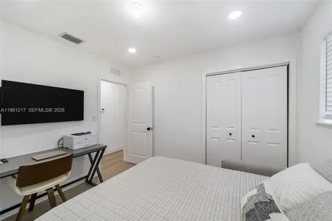 45 NE 124th Terrace North Miami FL 33161
