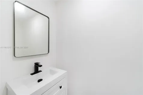 45 NE 124th Terrace North Miami FL 33161
