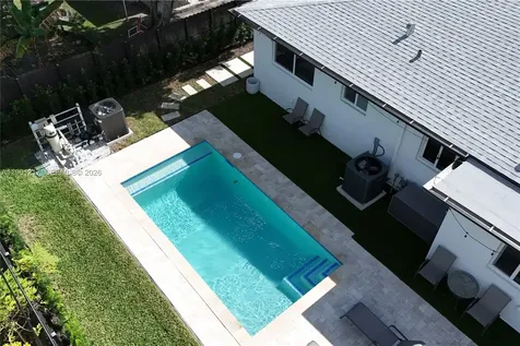 45 NE 124th Terrace North Miami FL 33161