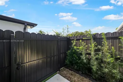 45 NE 124th Terrace North Miami FL 33161