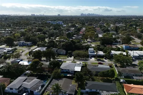 45 NE 124th Terrace North Miami FL 33161
