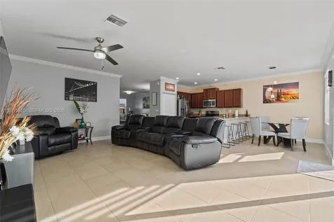 4182 NE 20th Street Homestead FL 33033