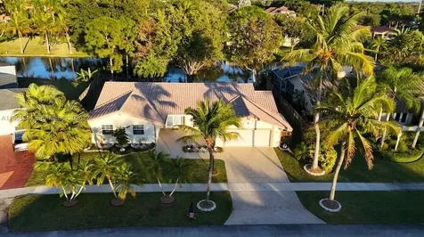 570 Royal Poinciana Court Weston FL 33326