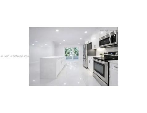 570 Royal Poinciana Court Weston FL 33326