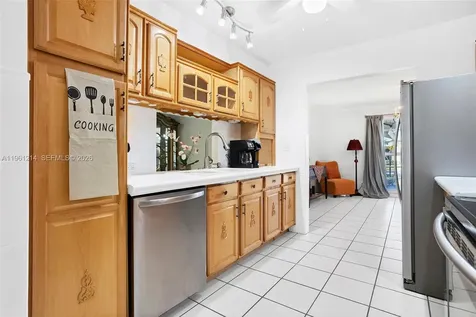 570 Royal Poinciana Court Weston FL 33326