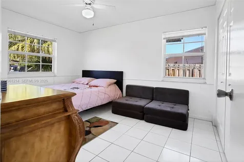 570 Royal Poinciana Court Weston FL 33326