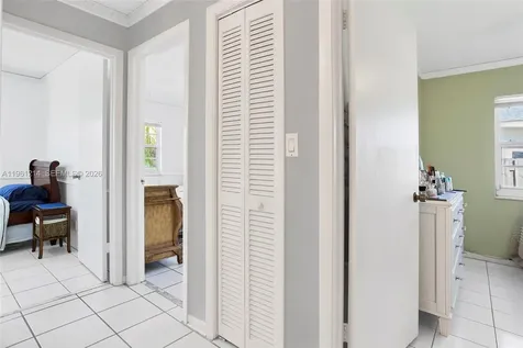 570 Royal Poinciana Court Weston FL 33326