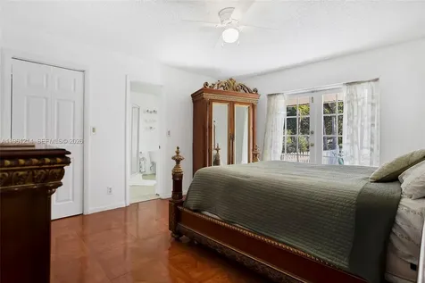 570 Royal Poinciana Court Weston FL 33326