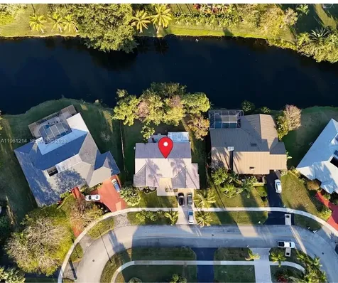 570 Royal Poinciana Court Weston FL 33326