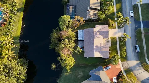 570 Royal Poinciana Court Weston FL 33326