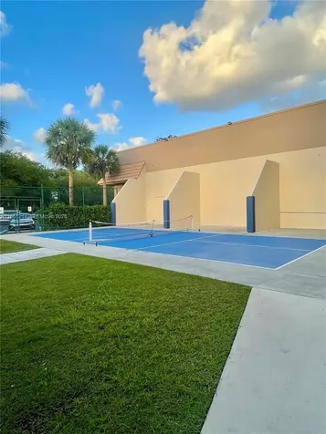 570 Royal Poinciana Court Weston FL 33326
