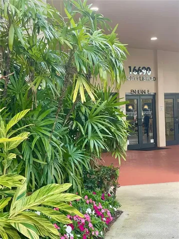 570 Royal Poinciana Court Weston FL 33326