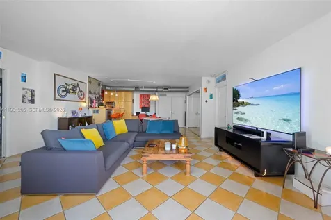 9 Island Avenue Miami Beach FL 33139