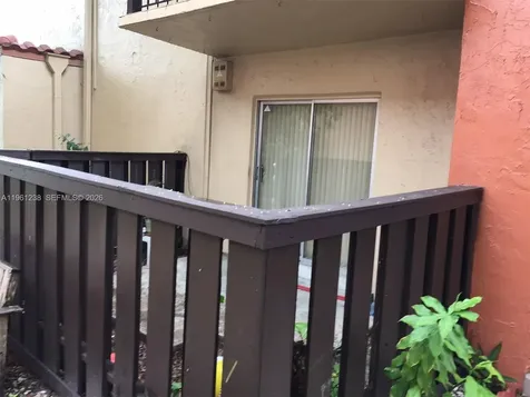 10762 N Kendall Drive Miami FL 33176