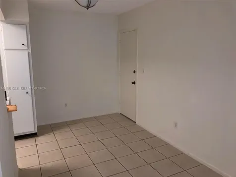 10762 N Kendall Drive Miami FL 33176