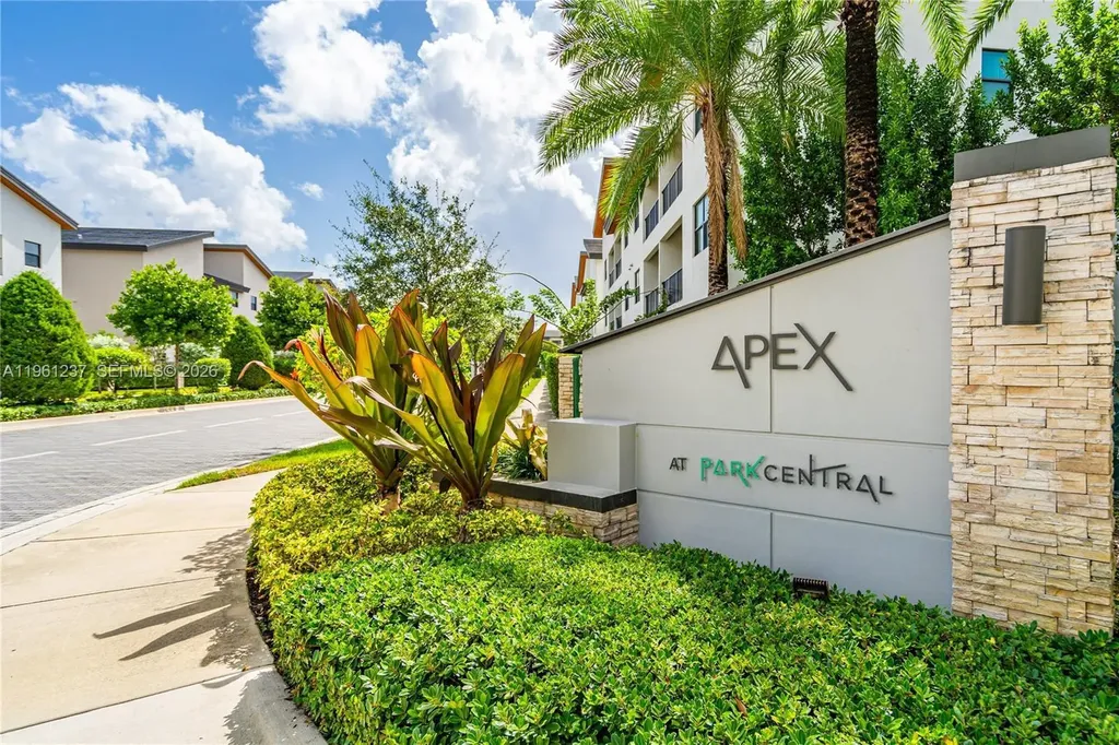 7831 NW 104th Avenue Doral FL 33178