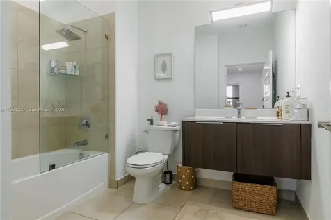 7831 NW 104th Avenue Doral FL 33178