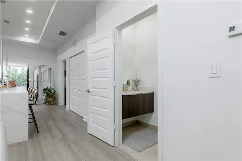 7831 NW 104th Avenue Doral FL 33178