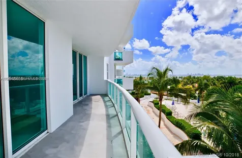 7900 Harbor Island Drive North Bay Village FL 33141