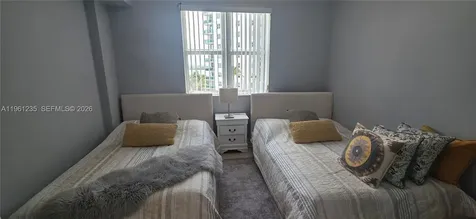 7900 Harbor Island Drive North Bay Village FL 33141