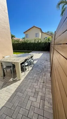 11340 NW 52nd Lane Doral FL 33178