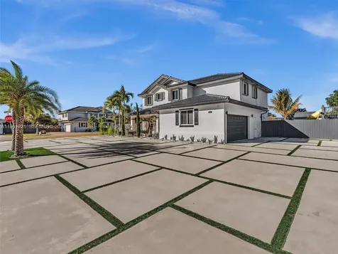 22690 SW 127th Court Miami FL 33170