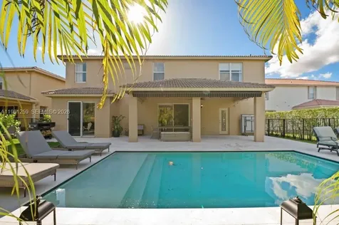 3846 W Gardenia Avenue Weston FL 33332