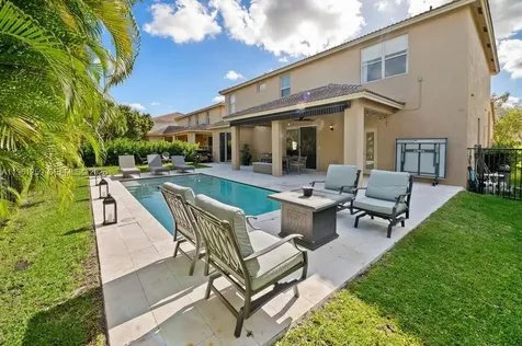 3846 W Gardenia Avenue Weston FL 33332