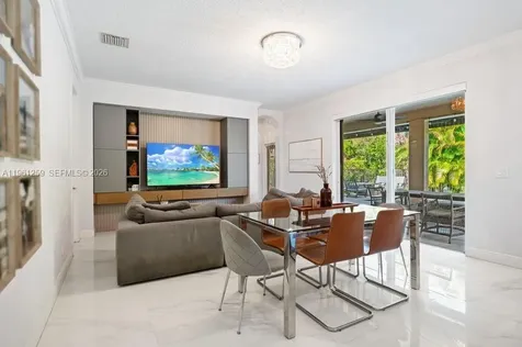 3846 W Gardenia Avenue Weston FL 33332