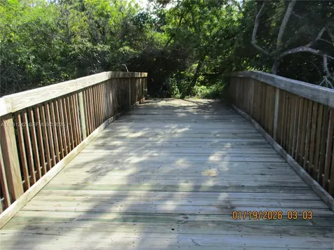 3200 NW 46th Street Oakland Park FL 33309