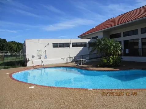 3200 NW 46th Street Oakland Park FL 33309