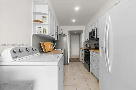 1690 NE 191st Street Miami FL 33179