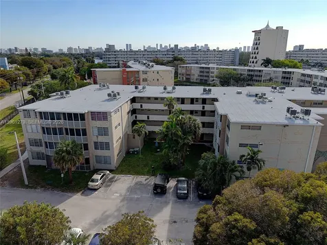 1690 NE 191st Street Miami FL 33179